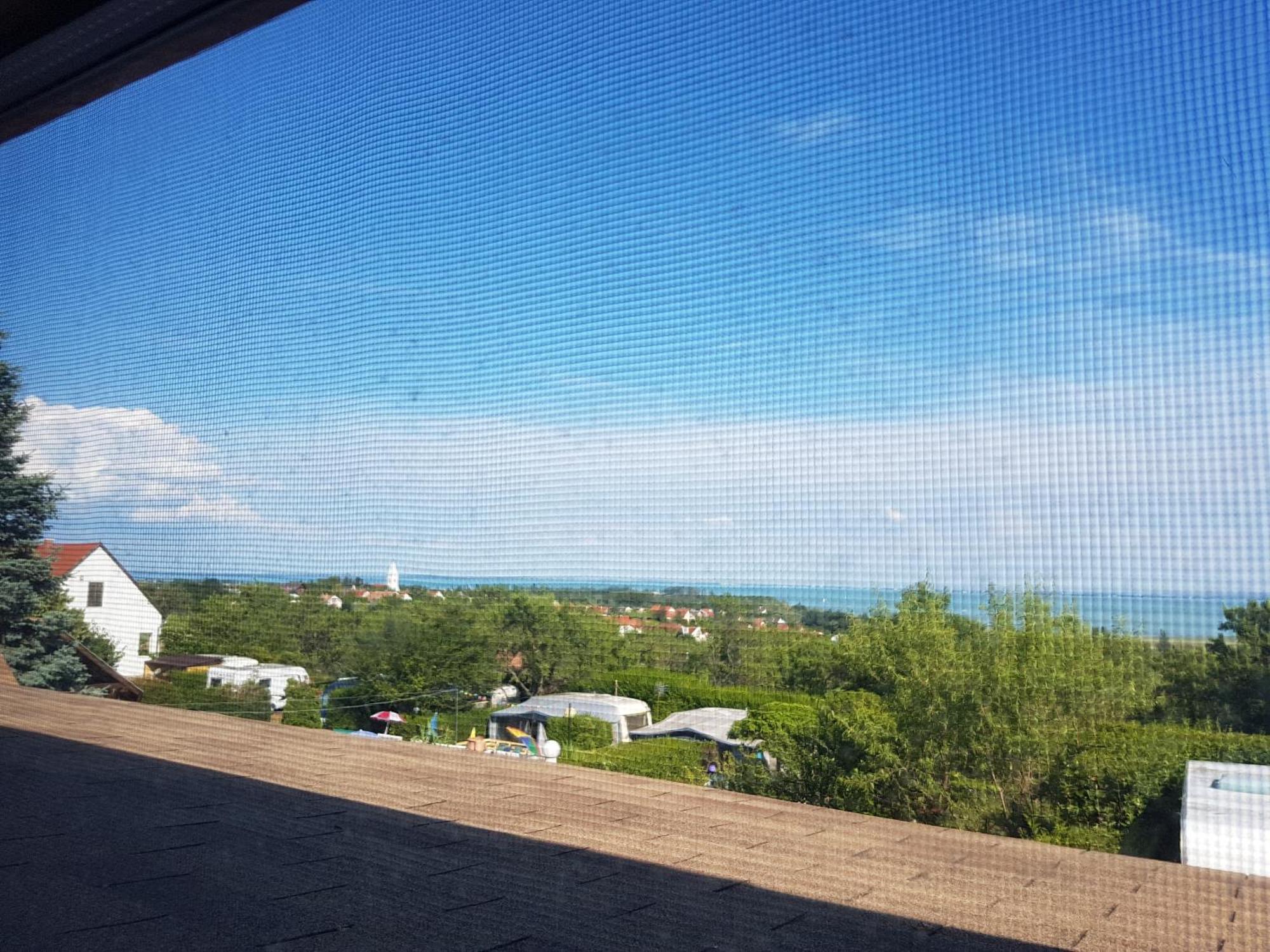 Mandel Fahazak Hotel Paloznak Bilik gambar
